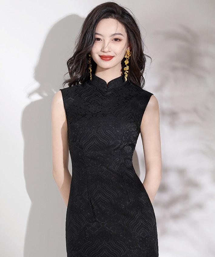 Keling Sleeveless Maxi Cheongsam