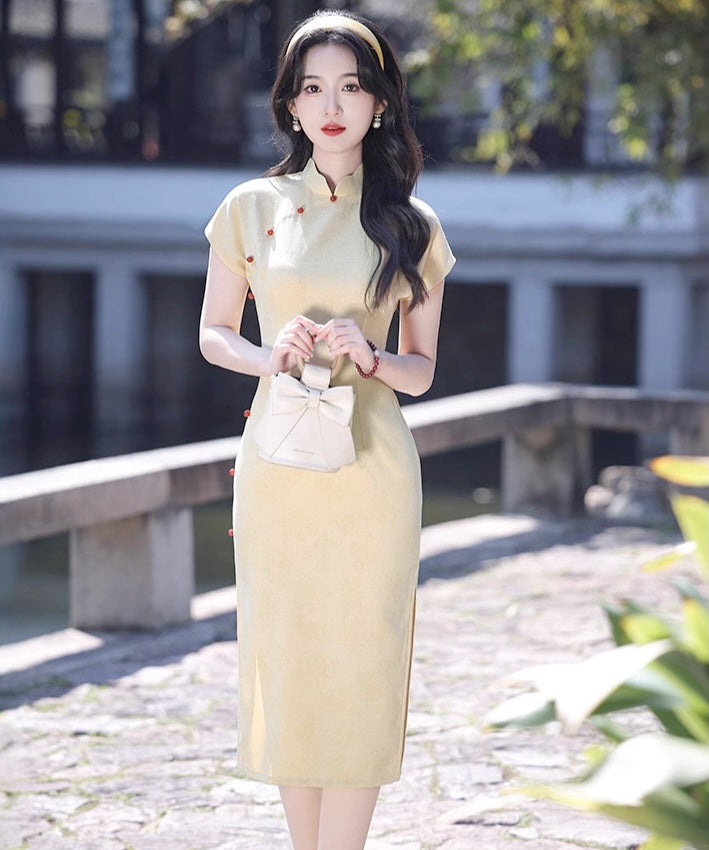 小黄旗袍