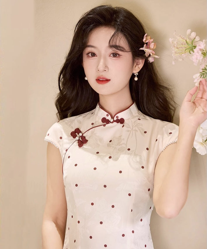 Yee Ru Dolly 旗袍