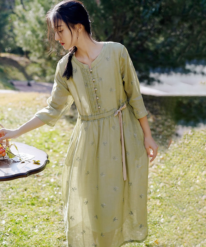 En's Oriental-Insipred Cheongsam Dress