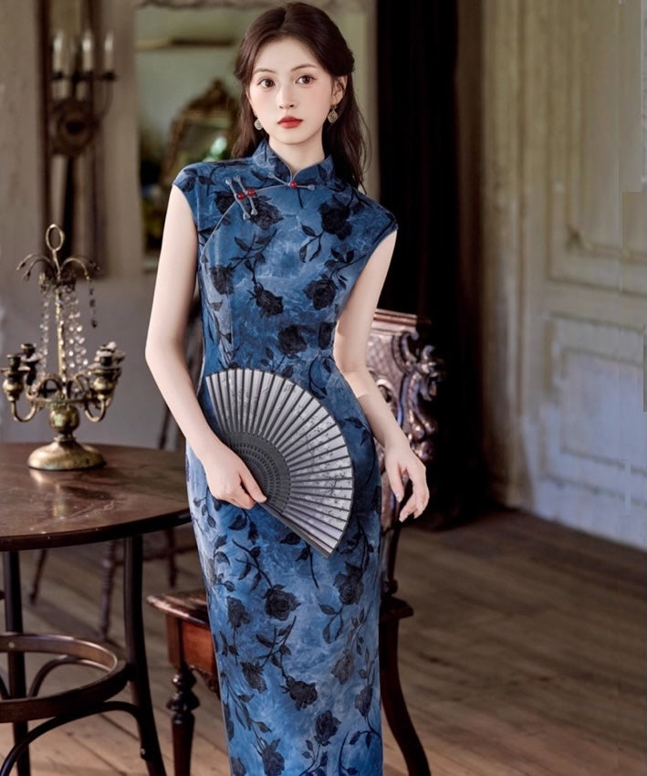 Midnight Rose Maxi Cheongsam