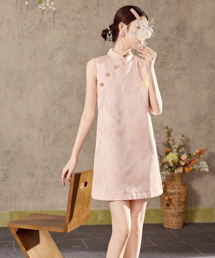 Xiao Yu Gege's Pink Cheongsam