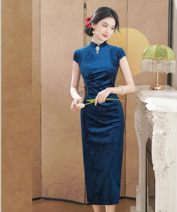 塞拉芬女士旗袍