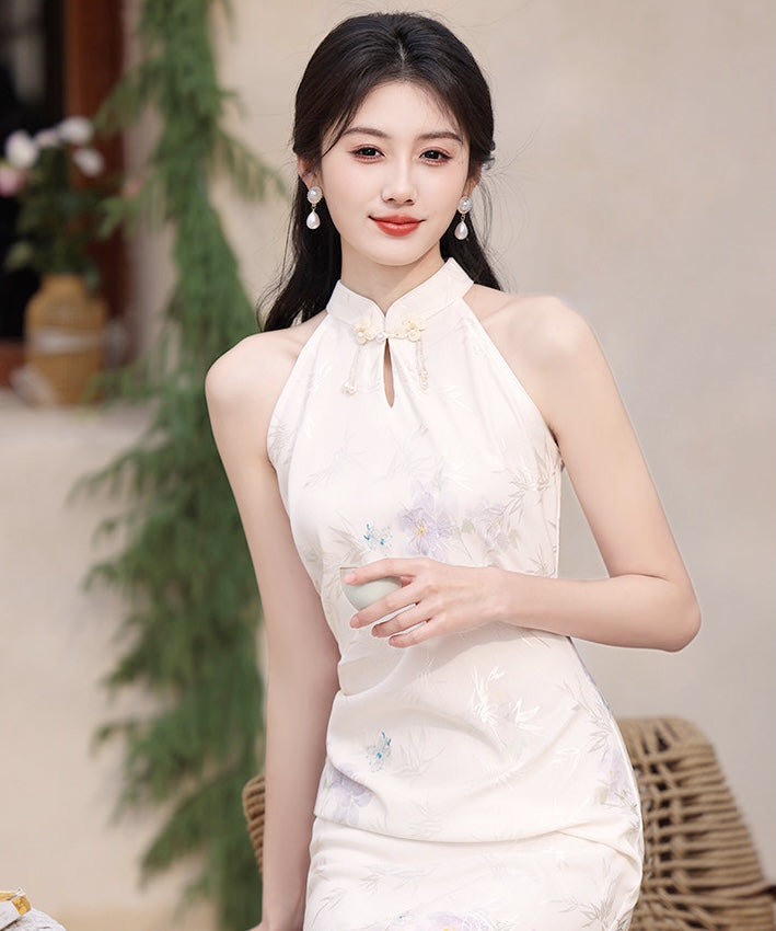象牙白花朵挂脖旗袍