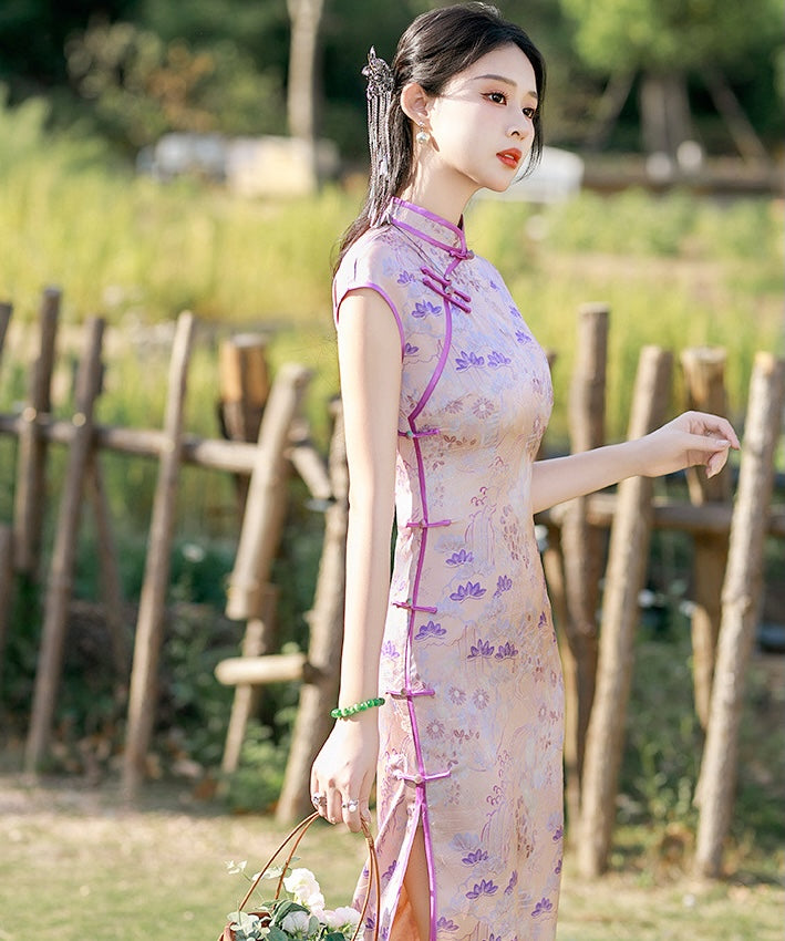 Qiqi's Purple Cheongsam