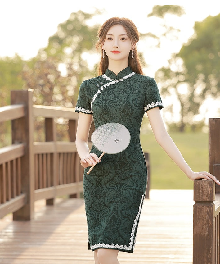 Olive Lace-Trimmer Short Cheongsam