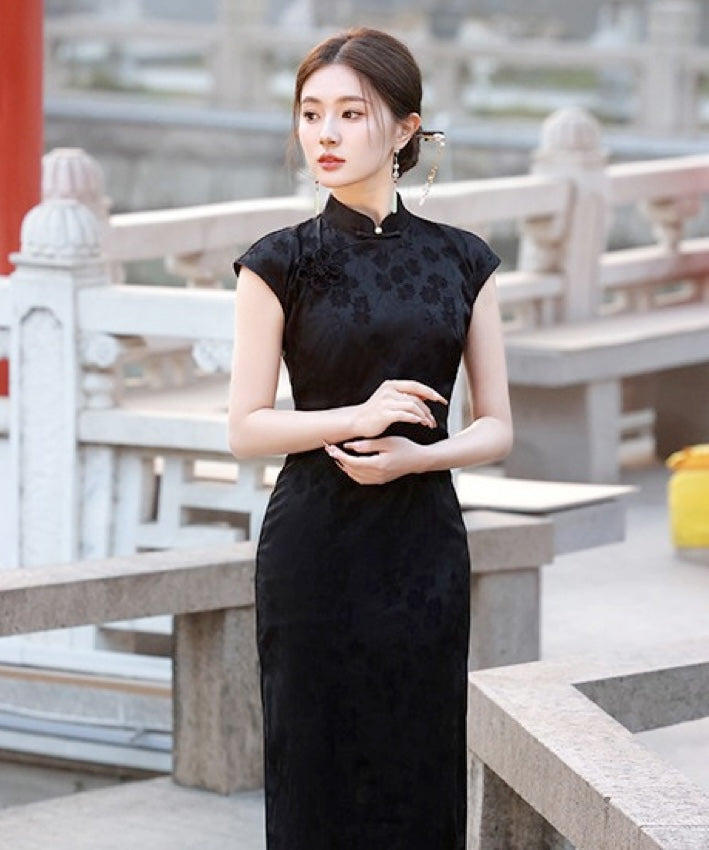Edith Black Capsleeves Maxi Cheongsam