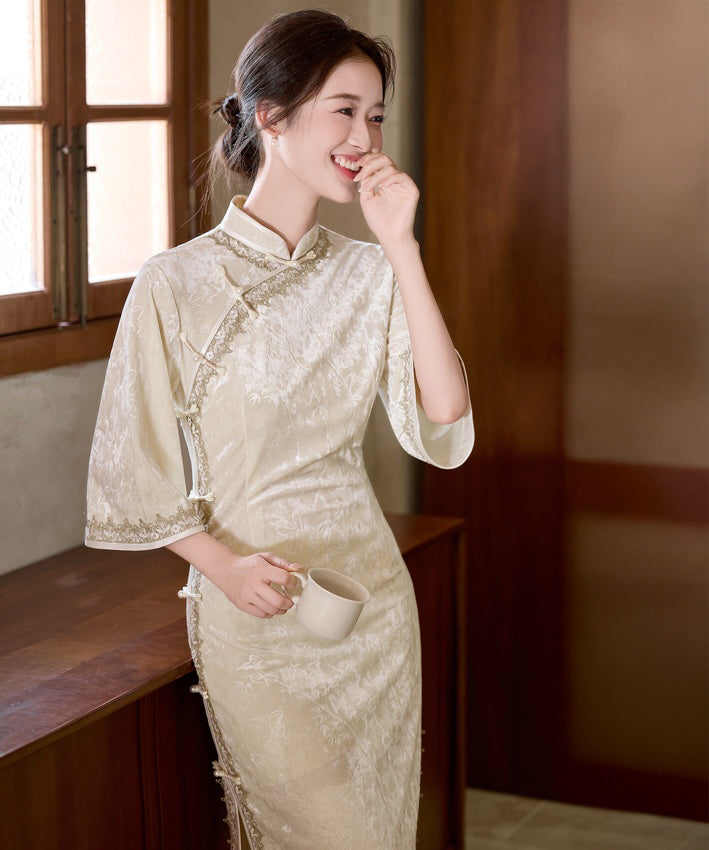 Wenwen Autumn Cheongsam