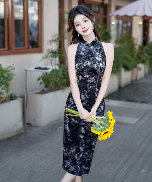 Missy Rou Velvety Halterneck  Cheongsam