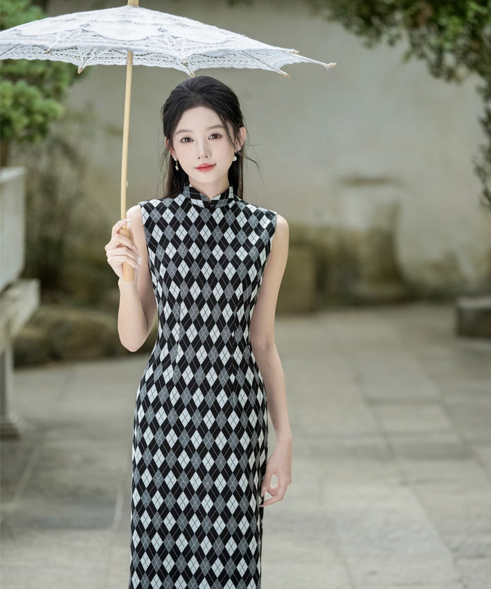 Diamond Checkered Maxi Cheongsam