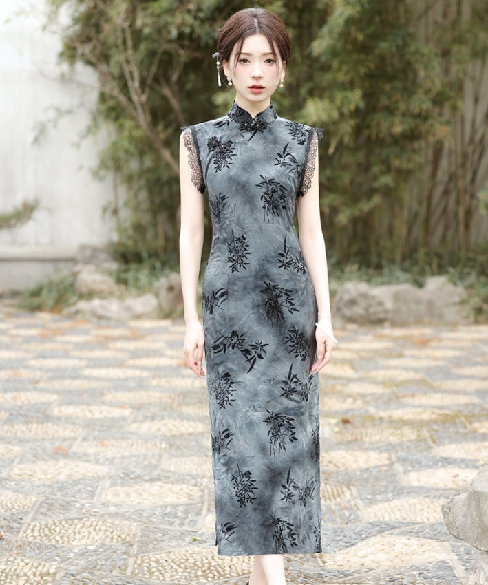 Kexi's Lace Trimmed Cheongsam