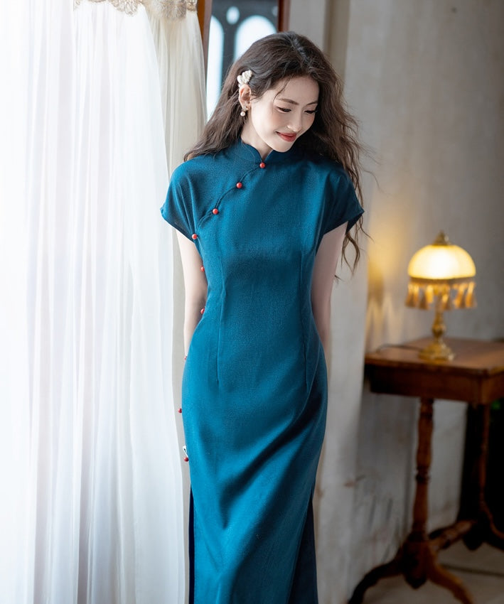 Scallop Blue Cheongsam