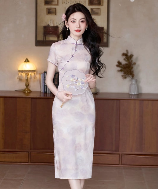 Enci's Mauve Cheongsam