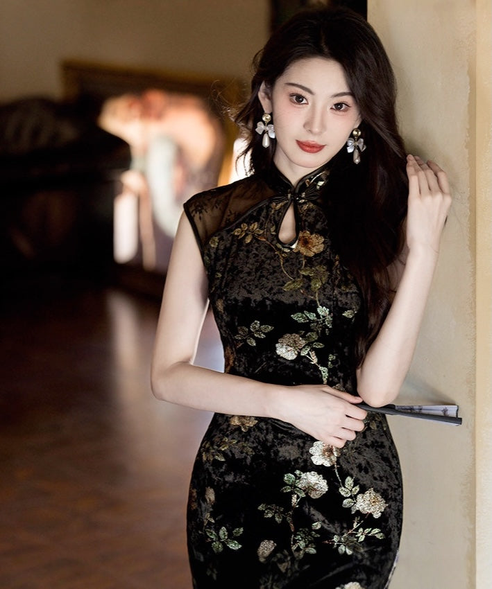 Diamond Velvet Cheongsam