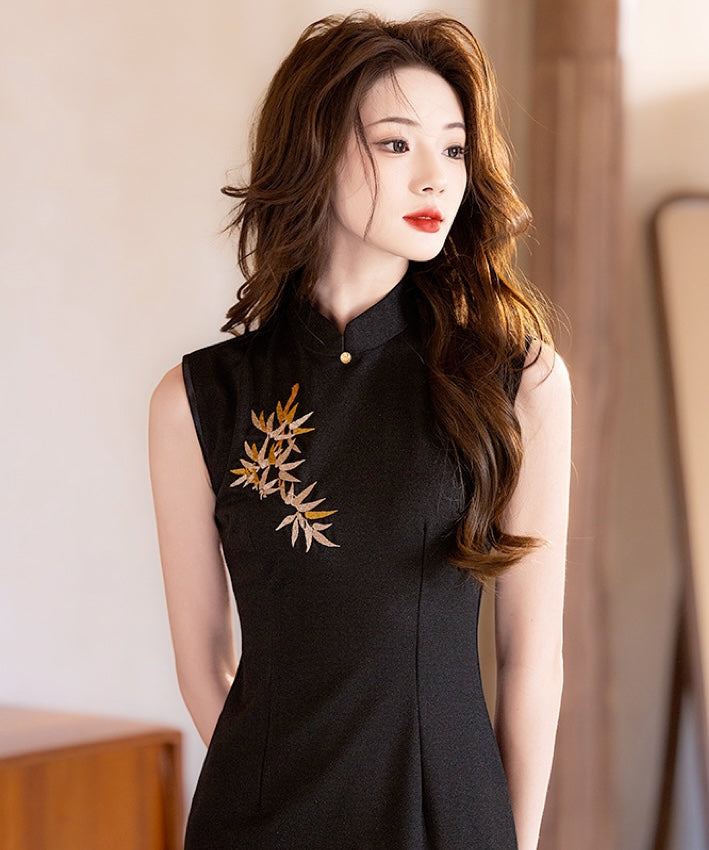 Kala Black Sleeveless Cheongsam