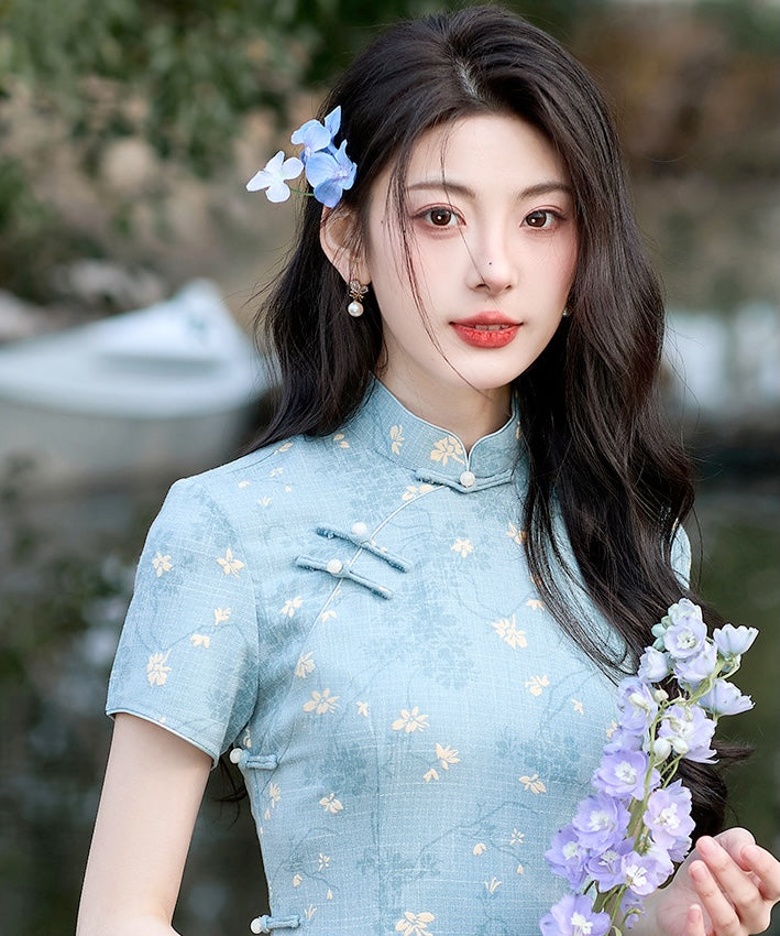 Kele Light Blue Floral Cheongsam