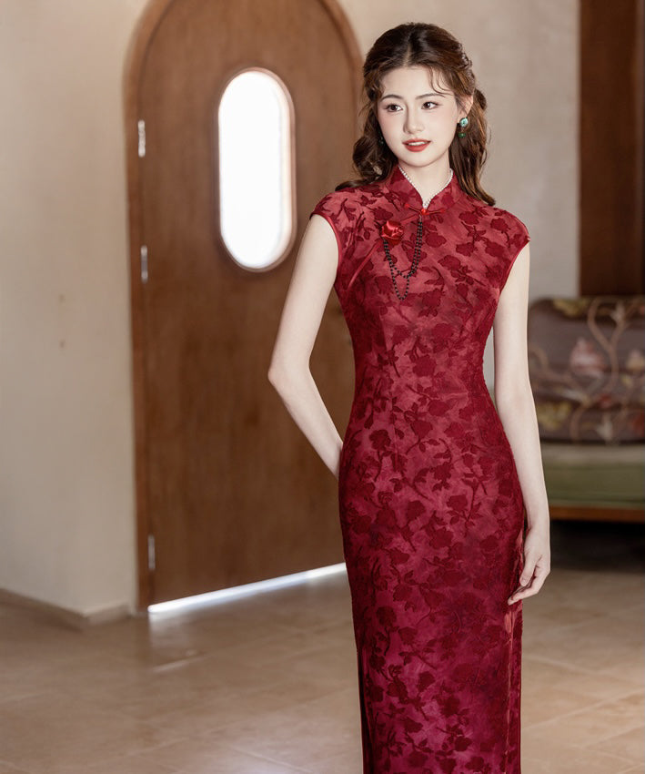 Ruoxuan's Crimson Vow Cheongsam
