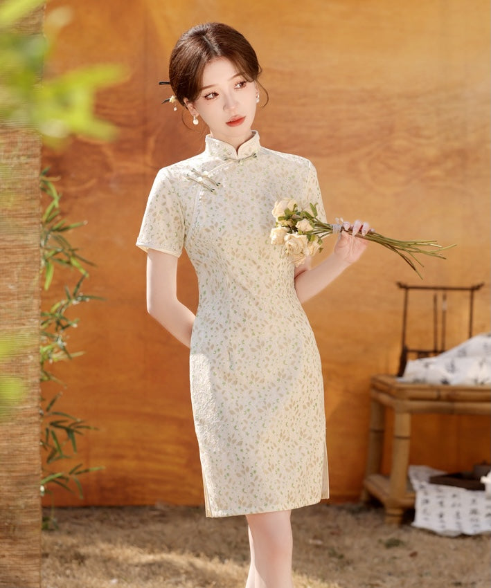 Xiaowen Jiejie's Cheongsam