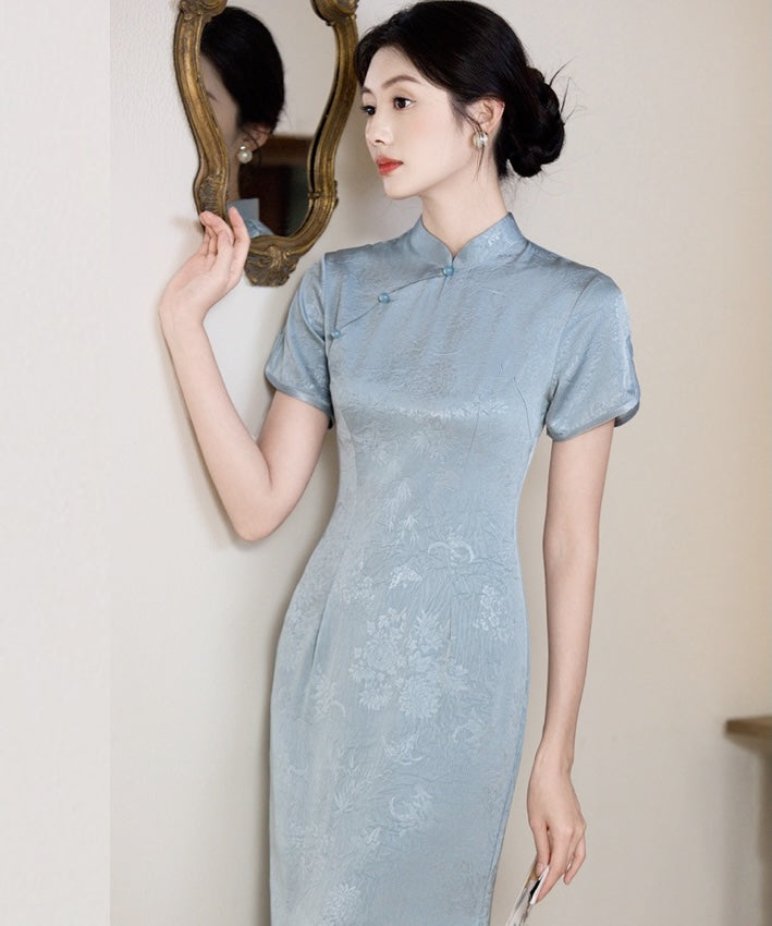 Xiao Shu Wei Blue Cheongsam