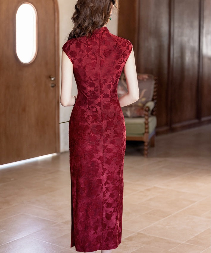 Ruoxuan's Crimson Vow Cheongsam