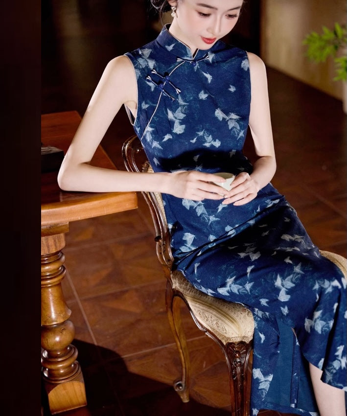 Sky Blue Sleeveless White Cheongsam