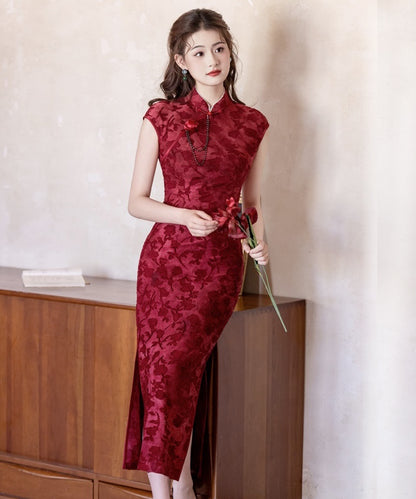 Ruoxuan's Crimson Vow Cheongsam