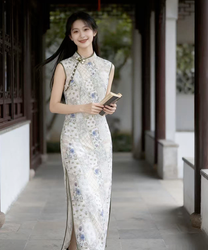 Porcelain Garden Cheongsam