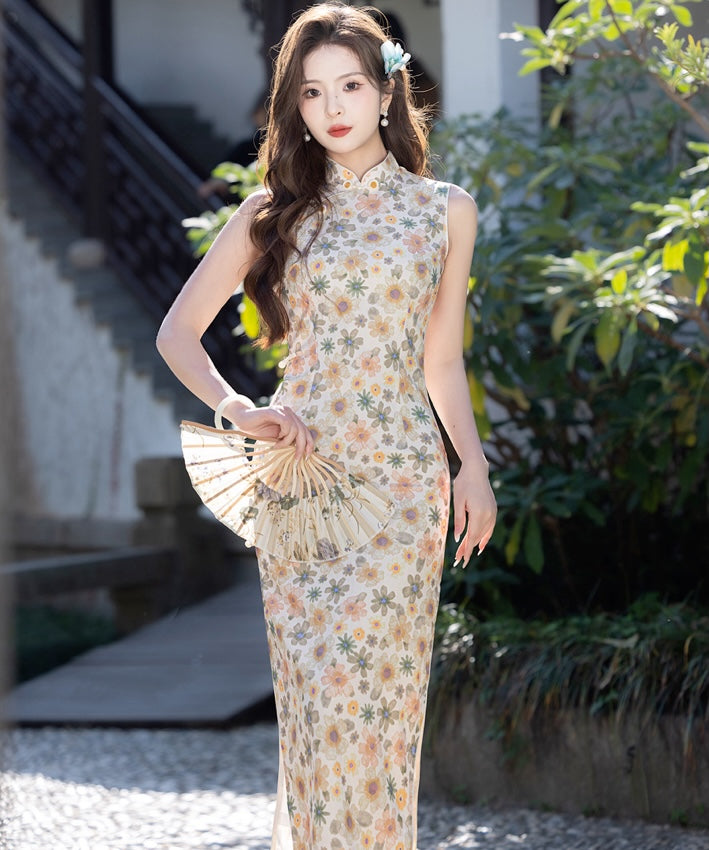 Yifei's Floral Cheongsam