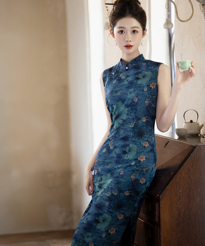 Midnight Bloom Cheongsam