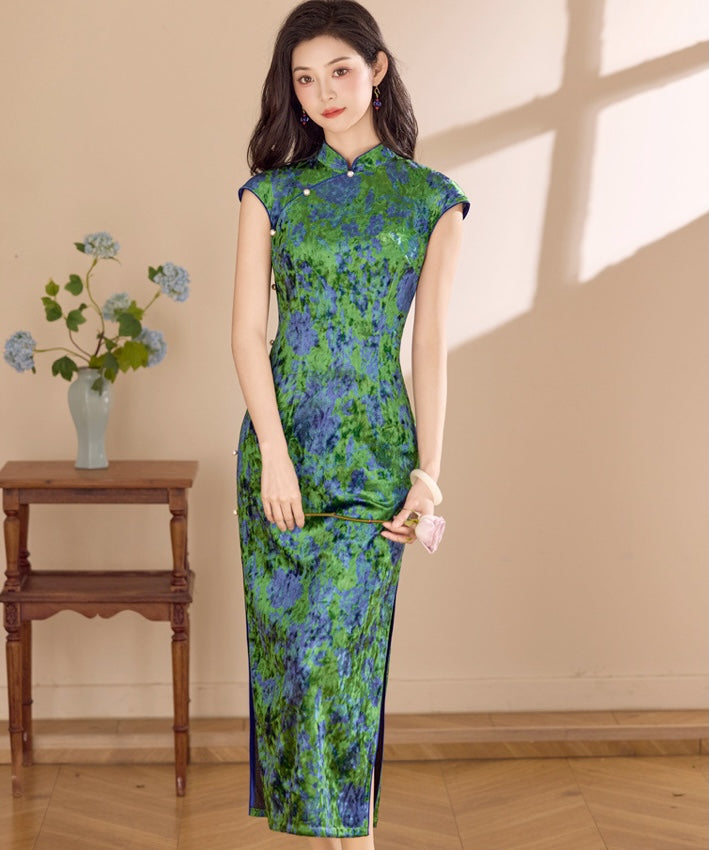Aureate Jade Cheongsam
