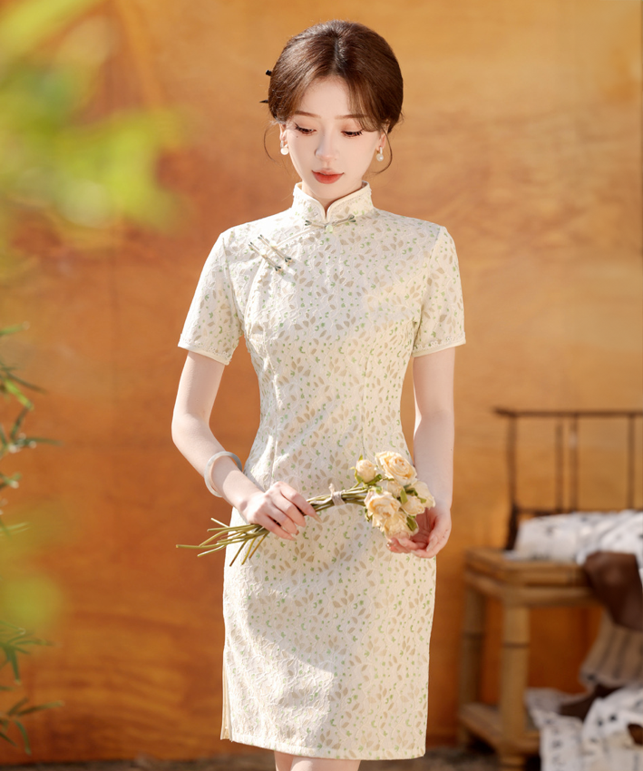 Xiaowen Jiejie's Cheongsam