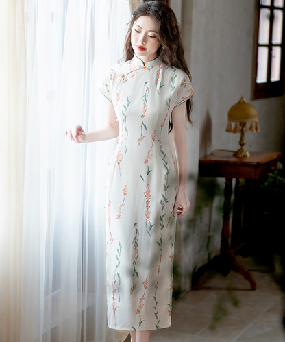 Teng Ruo's Garden Mist Cheongsam