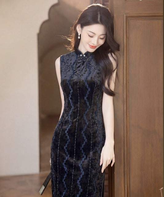 Lumiere Bow Cheongsam