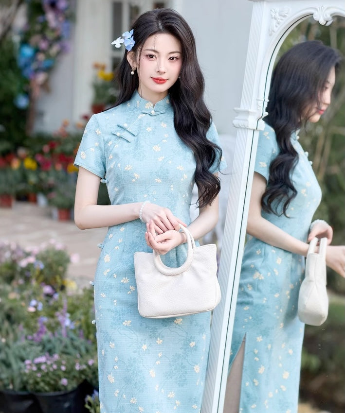 Kele Light Blue Floral Cheongsam