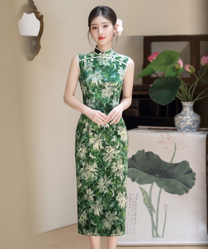 Emerald Lotus Cheongsam