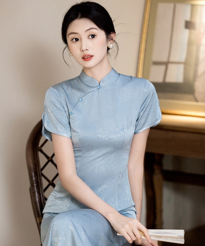Xiao Shu Wei Blue Cheongsam