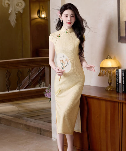 Zhi-Yun Yellow Cheongsam