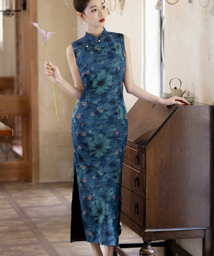 Midnight Bloom Cheongsam