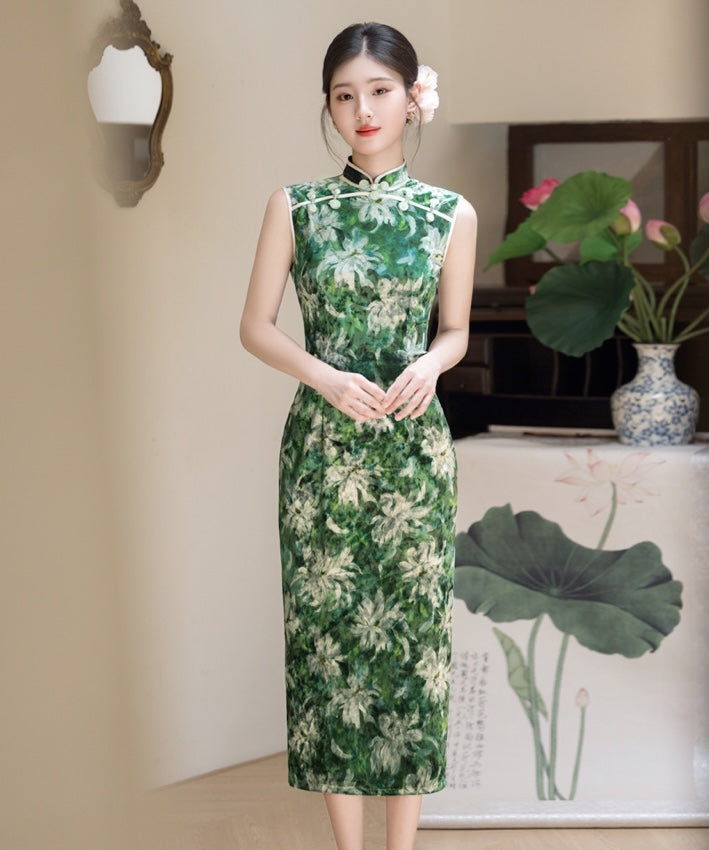 Emerald Lotus Cheongsam