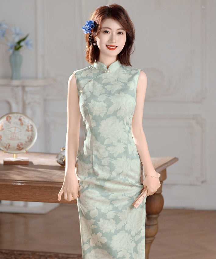 Celadon Bloom Cheongsam