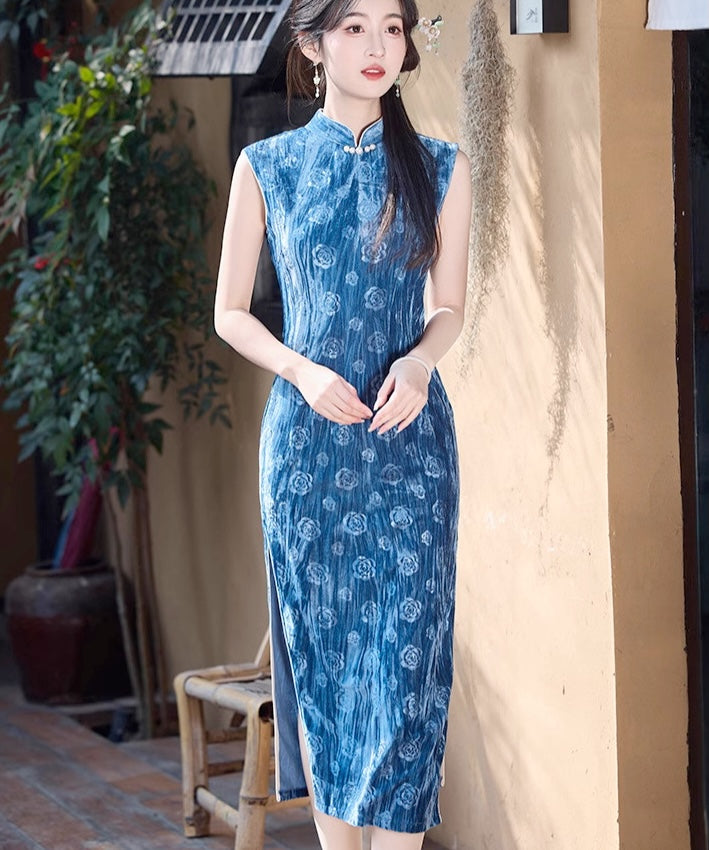 Belle Blue Rose Cheongsam