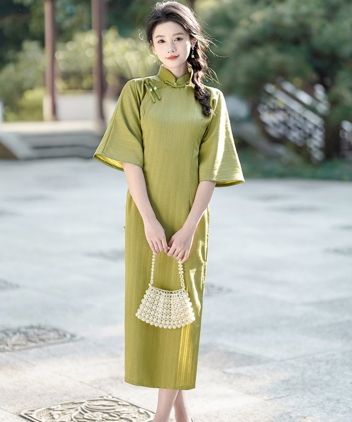 Ruoni Mid Sleeves Cheongsam