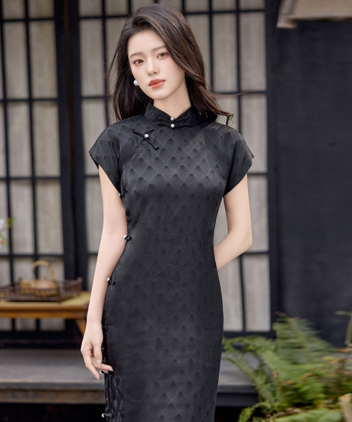 Ebony Lattice Cheongsam