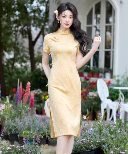 Tian Tian's Yellow Cheongsam