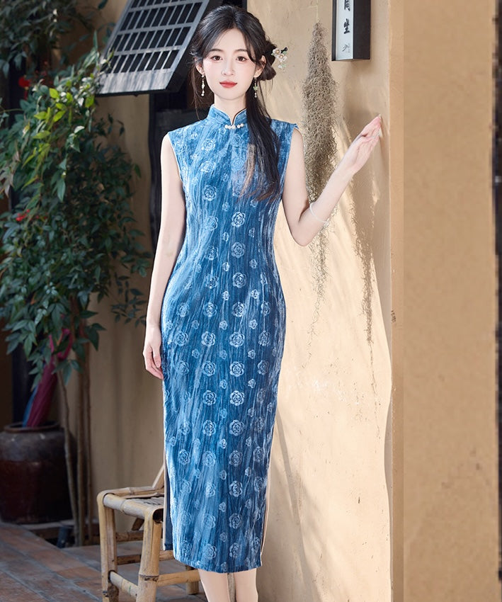 Belle Blue Rose Cheongsam
