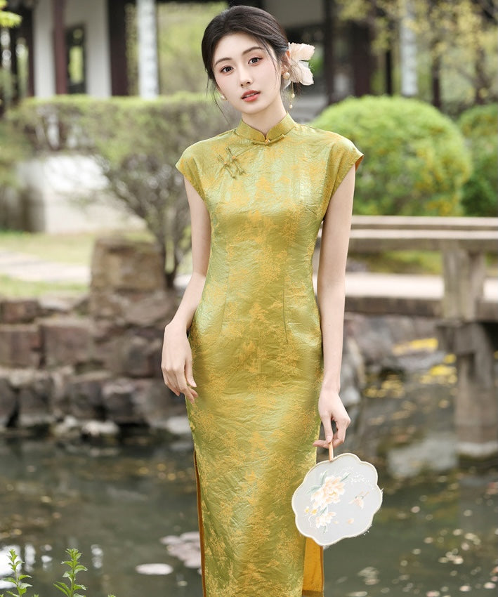 Lady Aurelia Jade Cheongsam