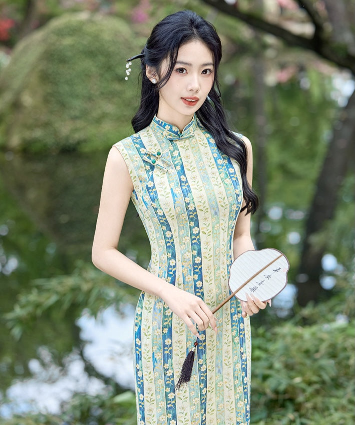 Aveline Garden Cheongsam