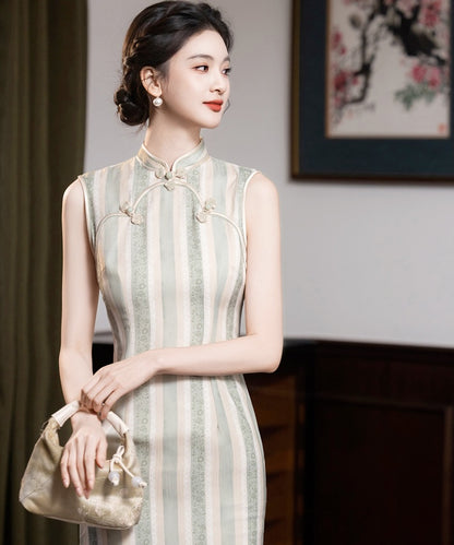 Verdant Line Cheongsam