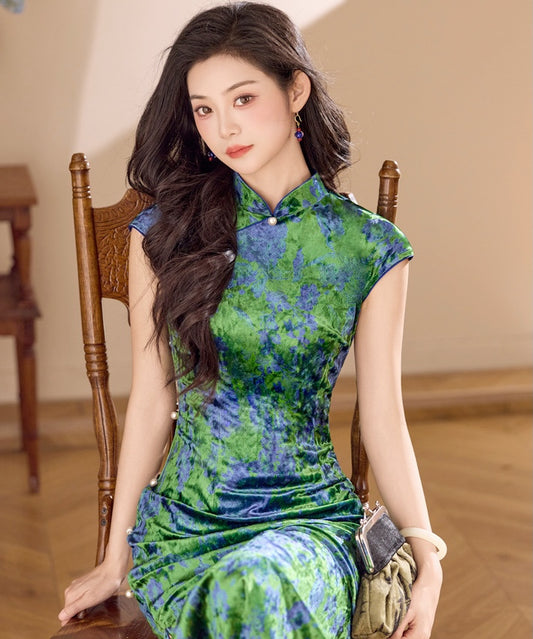 Aureate Jade Cheongsam
