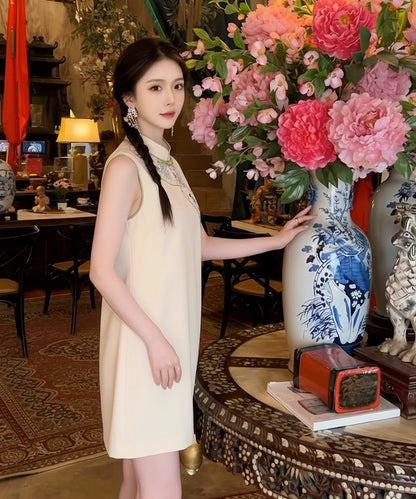 Jade Courtyard Petite Cheongsam